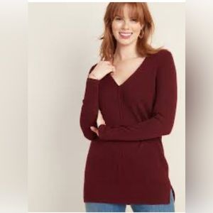 Old Navy Burgundy v neck sweater